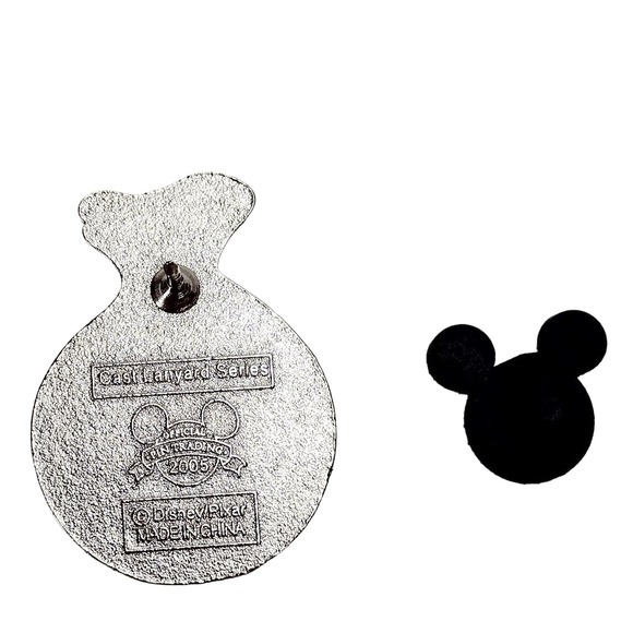 Finding Nemo Hidden Mickey Starfish in Fish Bag Disney Pin Cast Lanyard 2005 - Picture 2 of 2